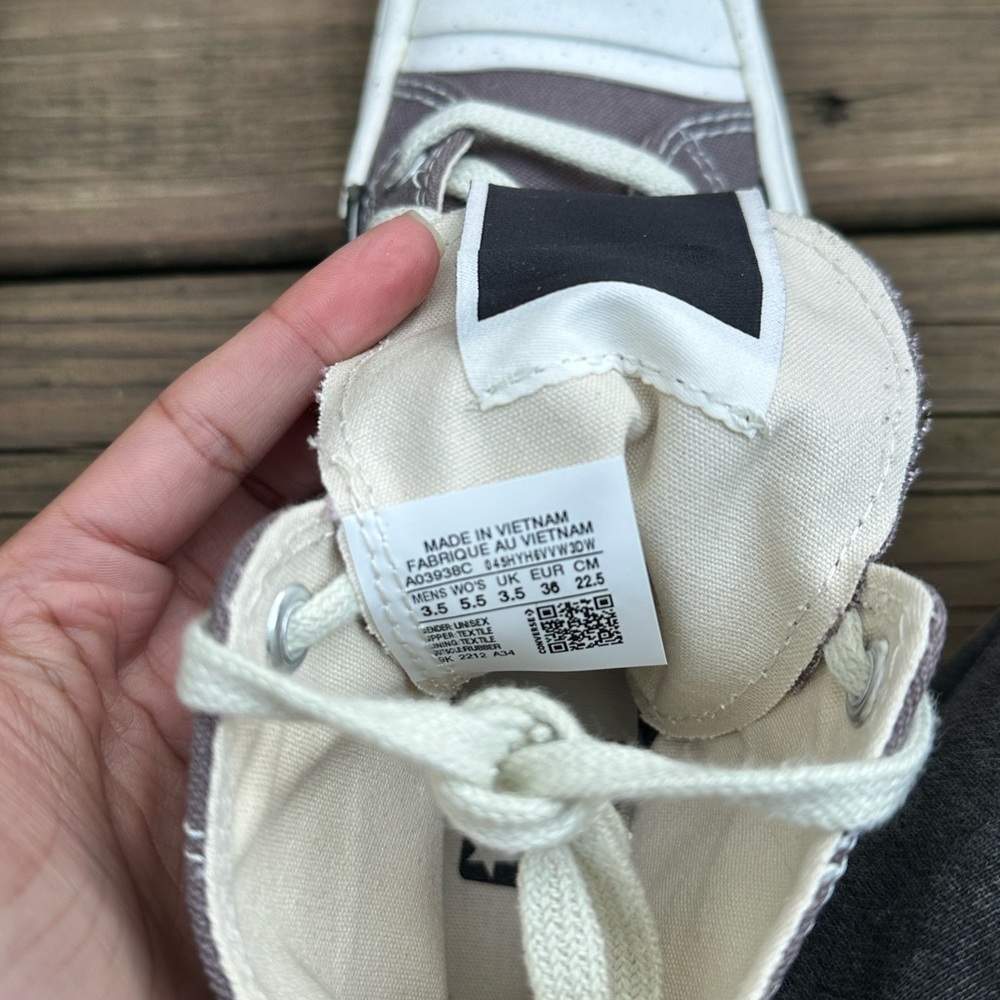 Rick Owen’s x Converse Gray and White High-Tops - Picture 4 of 7